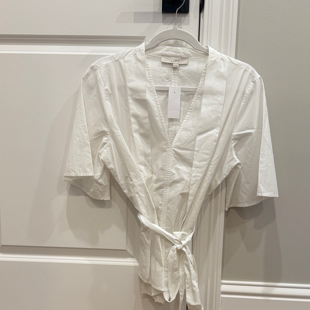 Loft pleated belted top